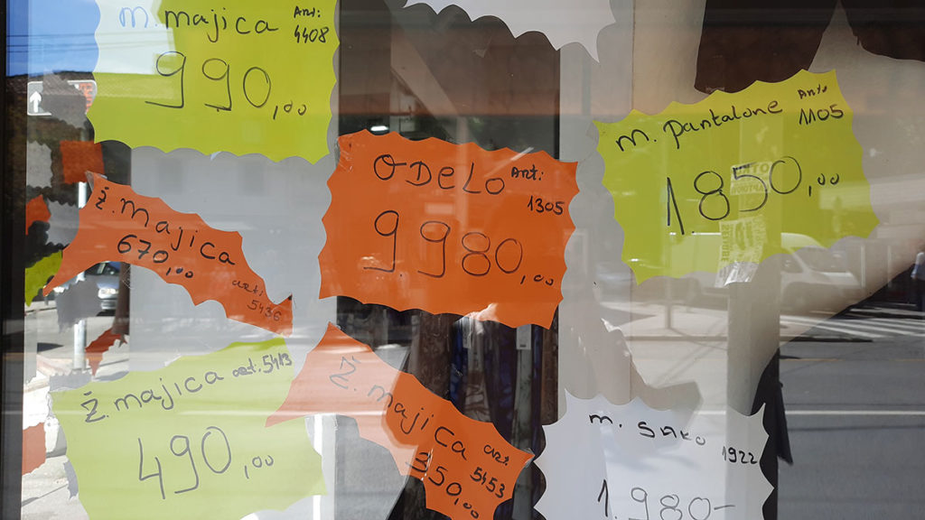 Male tajne o velikom spomeniku