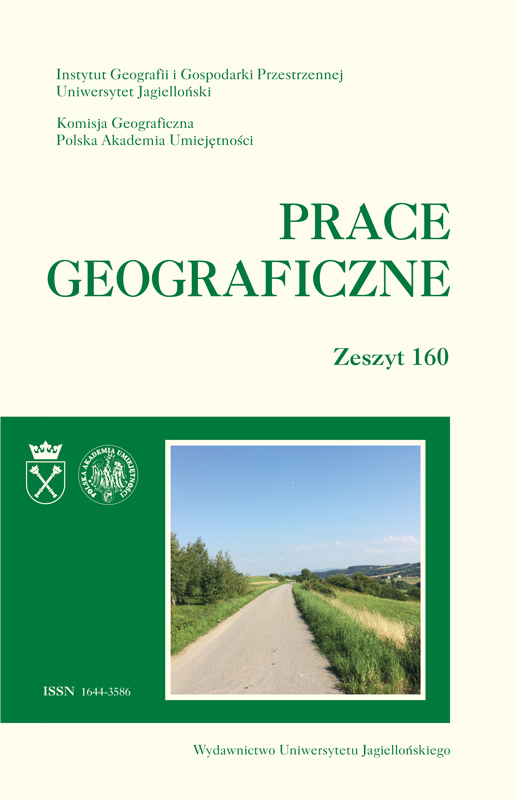 Attitudes of local communities and tourists towards landscape parks in the Lesser Poland Voivodeship Cover Image