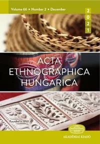 A Paradox of Applied Folk Arts. The Contribution of Cooperative Folk Arts to the Construction of the Notion of the Emblematic Creator